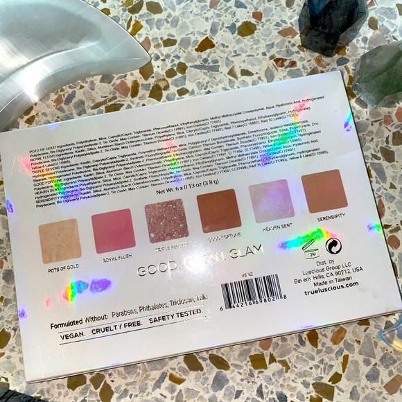true + luscious lucky glow palette NEW - Picture 2 of 4